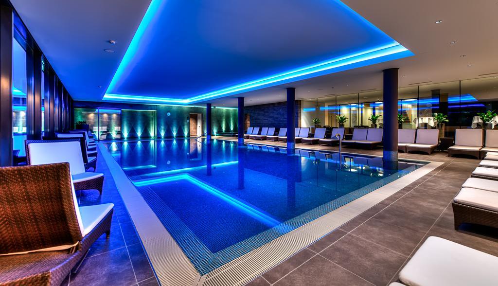 Small Luxury Hotel Wellnesshotel Golfpanorama ลิปเปอร์สวิล ภายนอก รูปภาพ