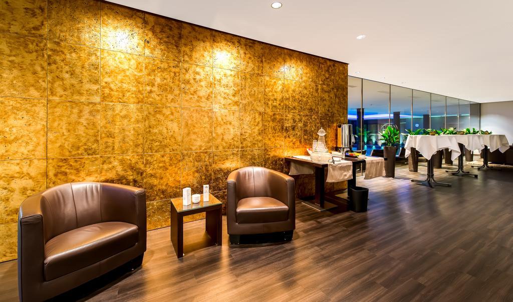 Small Luxury Hotel Wellnesshotel Golfpanorama ลิปเปอร์สวิล ภายนอก รูปภาพ