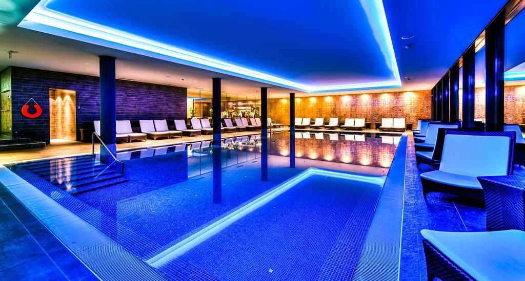 Small Luxury Hotel Wellnesshotel Golfpanorama ลิปเปอร์สวิล ภายนอก รูปภาพ