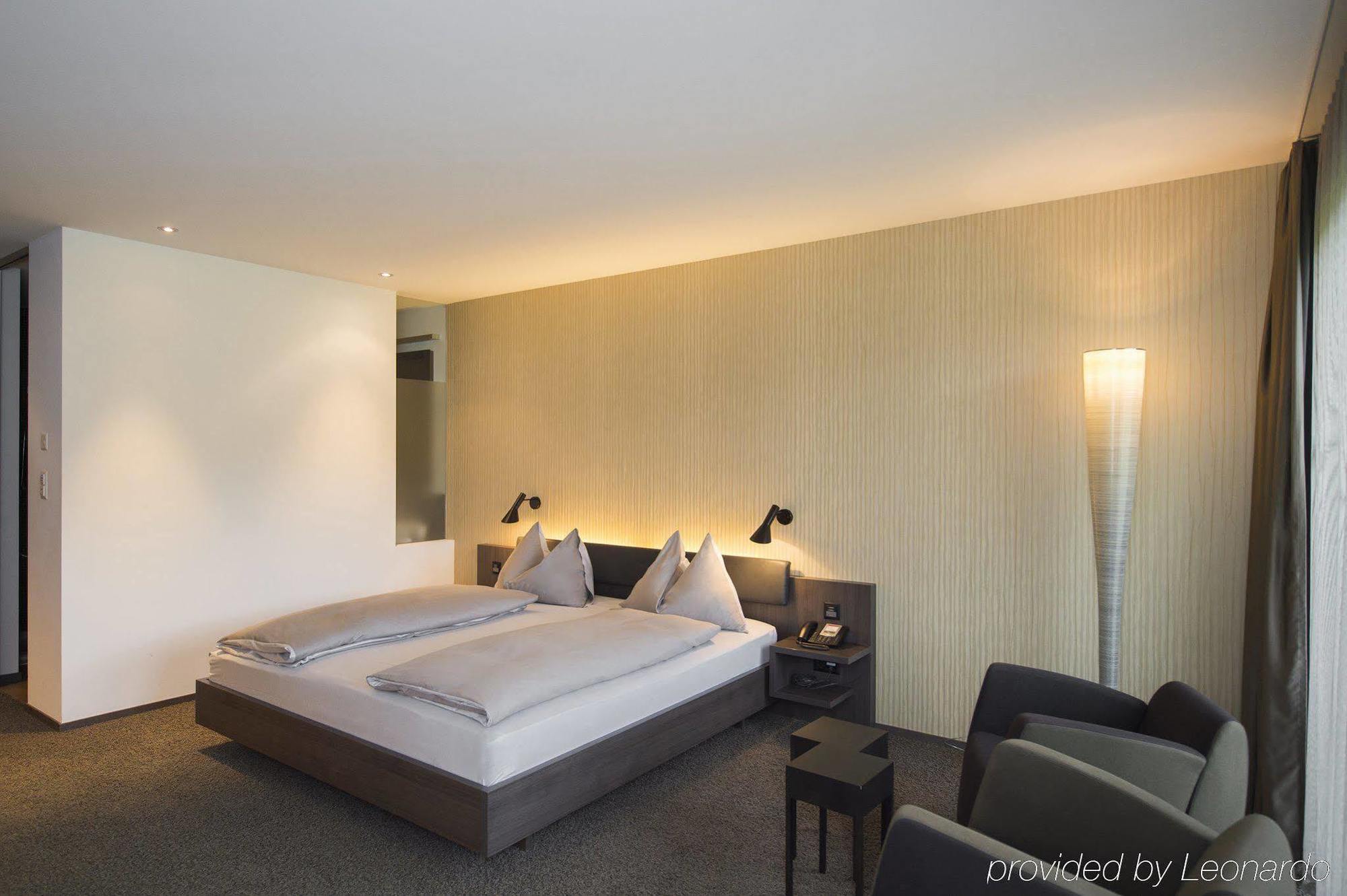 Small Luxury Hotel Wellnesshotel Golfpanorama ลิปเปอร์สวิล ภายนอก รูปภาพ